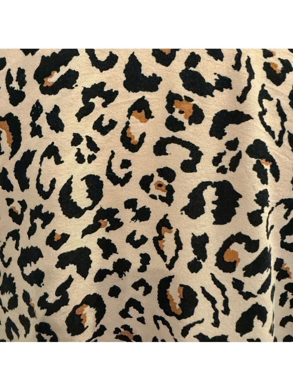 H&M Divided Leopard Print Button Down Blouse Tan Black Size 6 - Picture 8 of 9